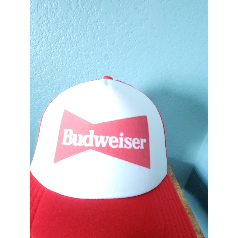 Budweiser Trucker Hat Red White Foam Mesh Snapback‎ Beer Logo Cap Vintage Style